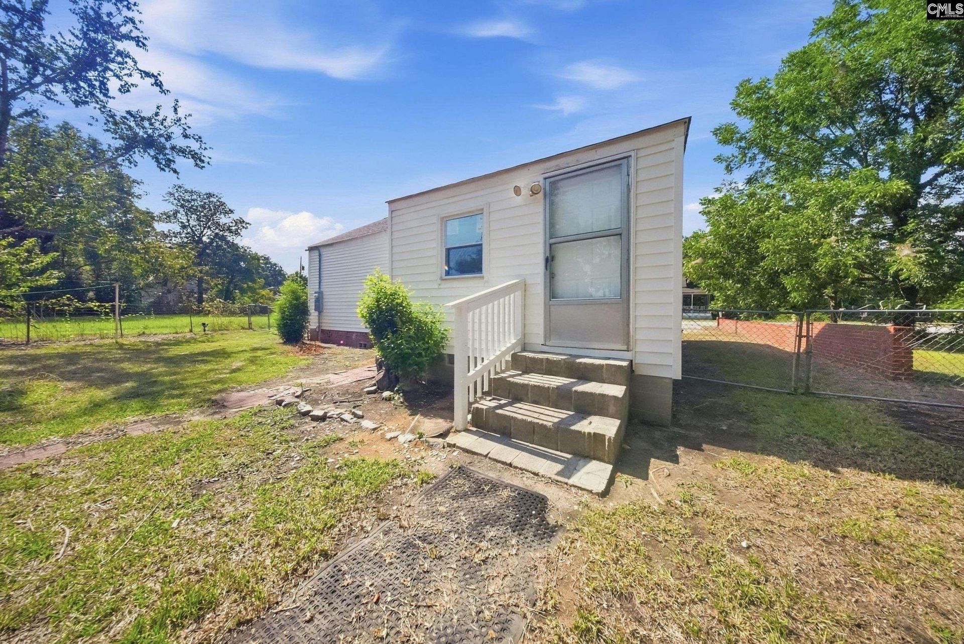 113 S Dennis Avenue  Photo 23