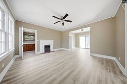 113 S Dennis Avenue  photo 4