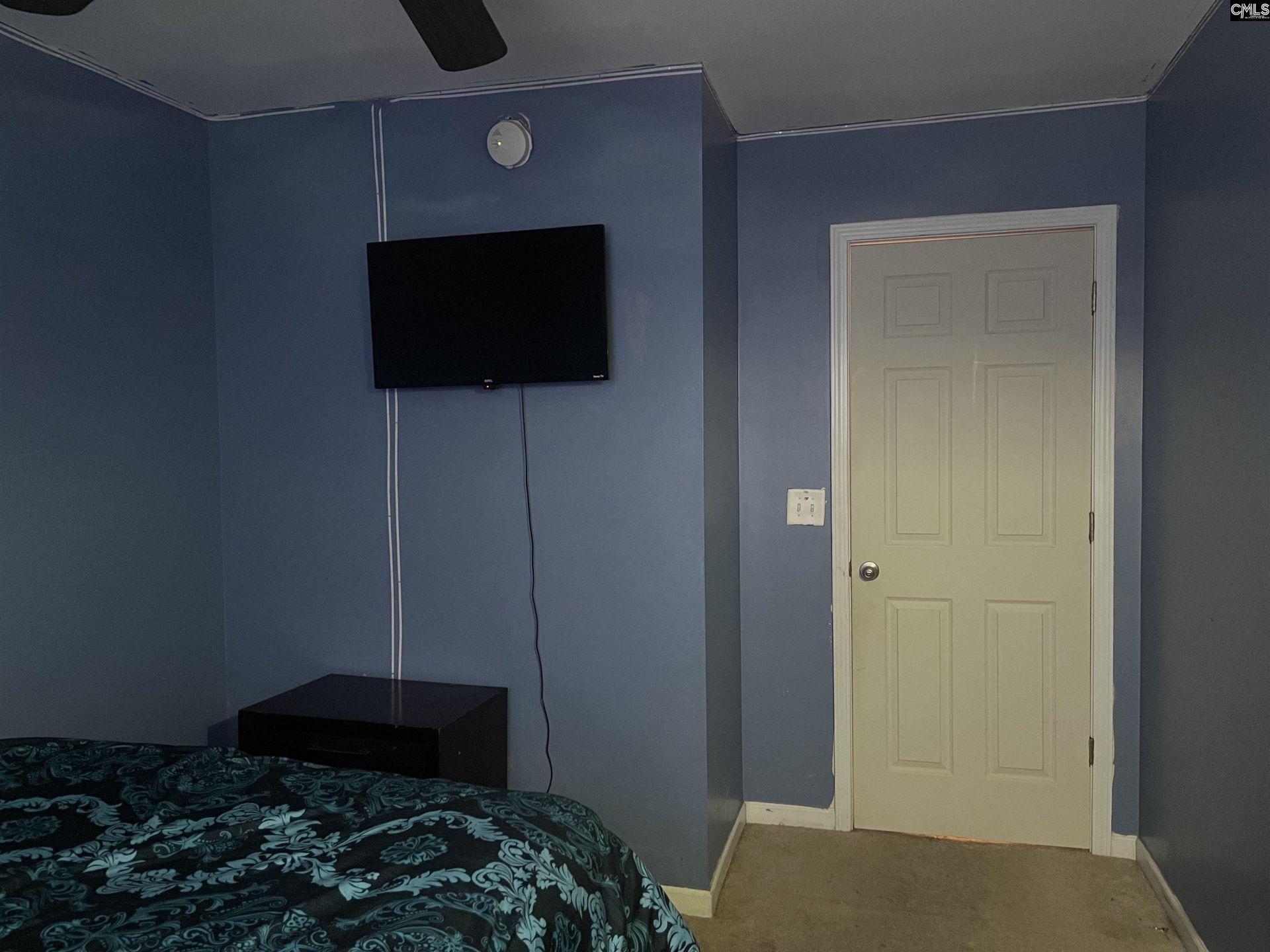 232 Sunday Silence Lane  Photo 10