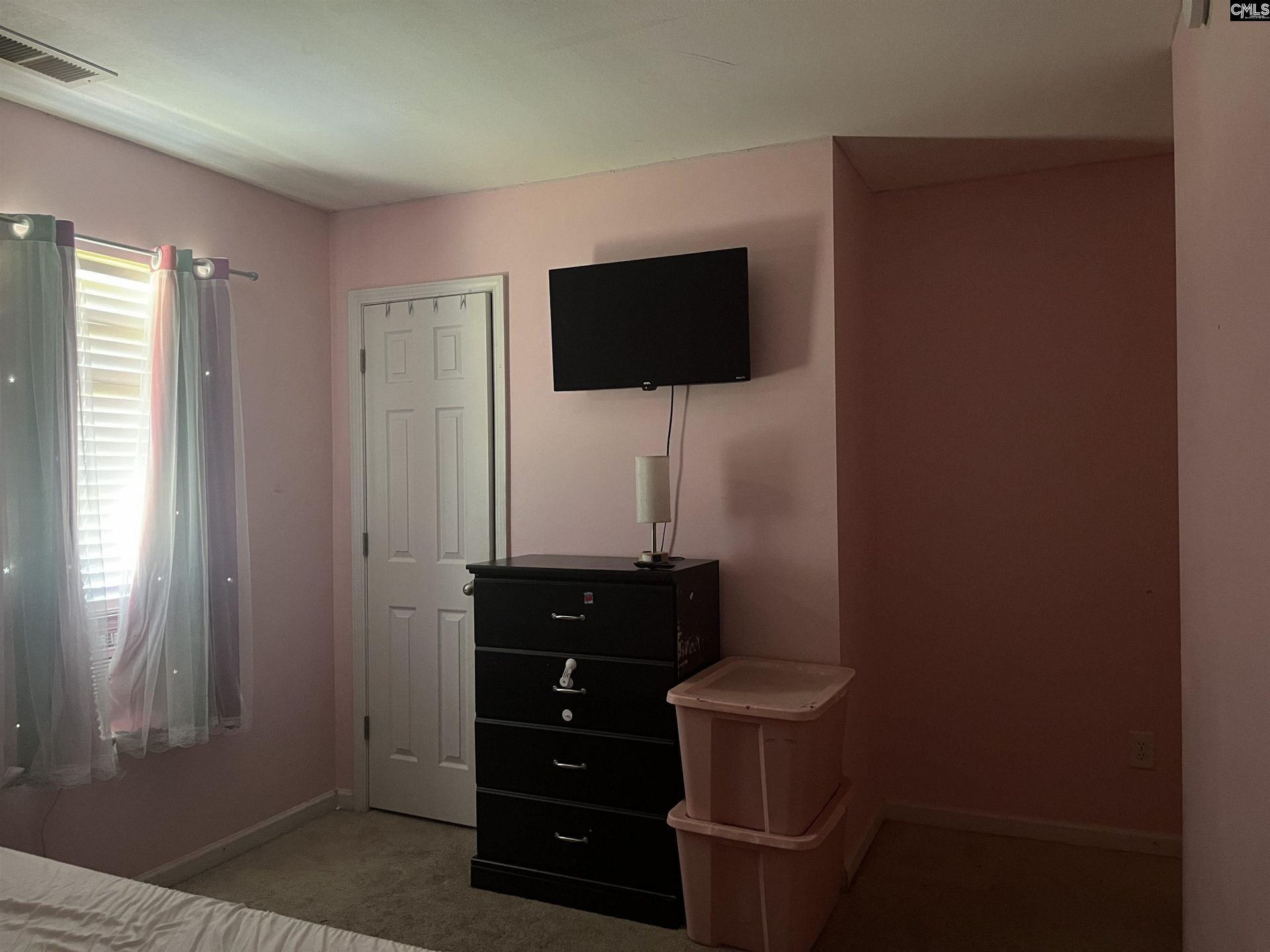 232 Sunday Silence Lane  Photo 11