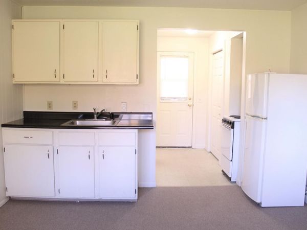 10 Belchertown Rd, Unit 18, Amherst, MA 01002
