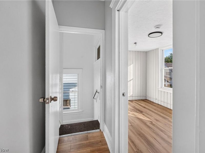 1464 E 175th Street, Cleveland, OH 44110 Photo 17