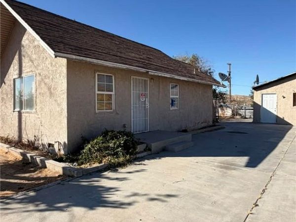 17042 C Street, Victorville, CA 92395