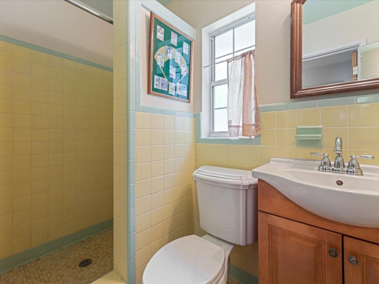 2100 Mckinley Street, Clearwater, FL 33765 Photo