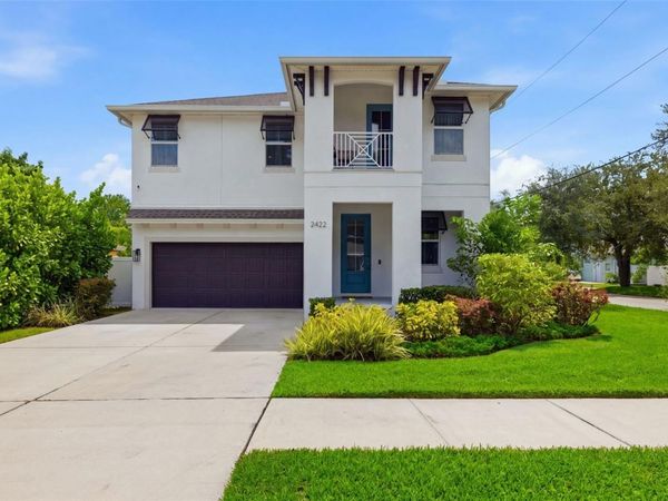2422 W CARMEN STREET, TAMPA, FL 33609