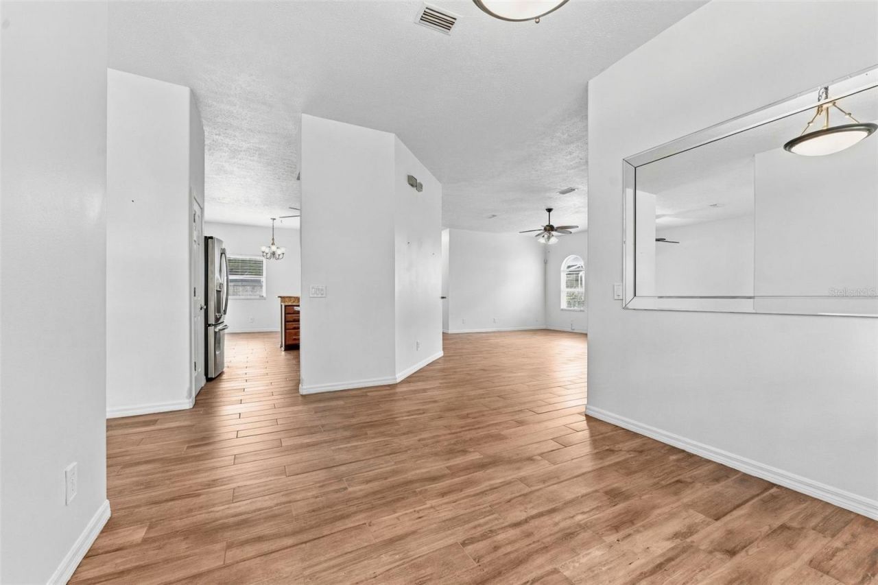 2561 Regal River Road, Valrico, FL 33596 Photo