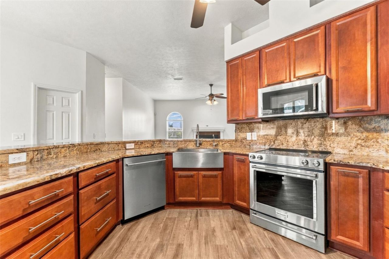 2561 Regal River Road, Valrico, FL 33596 Photo