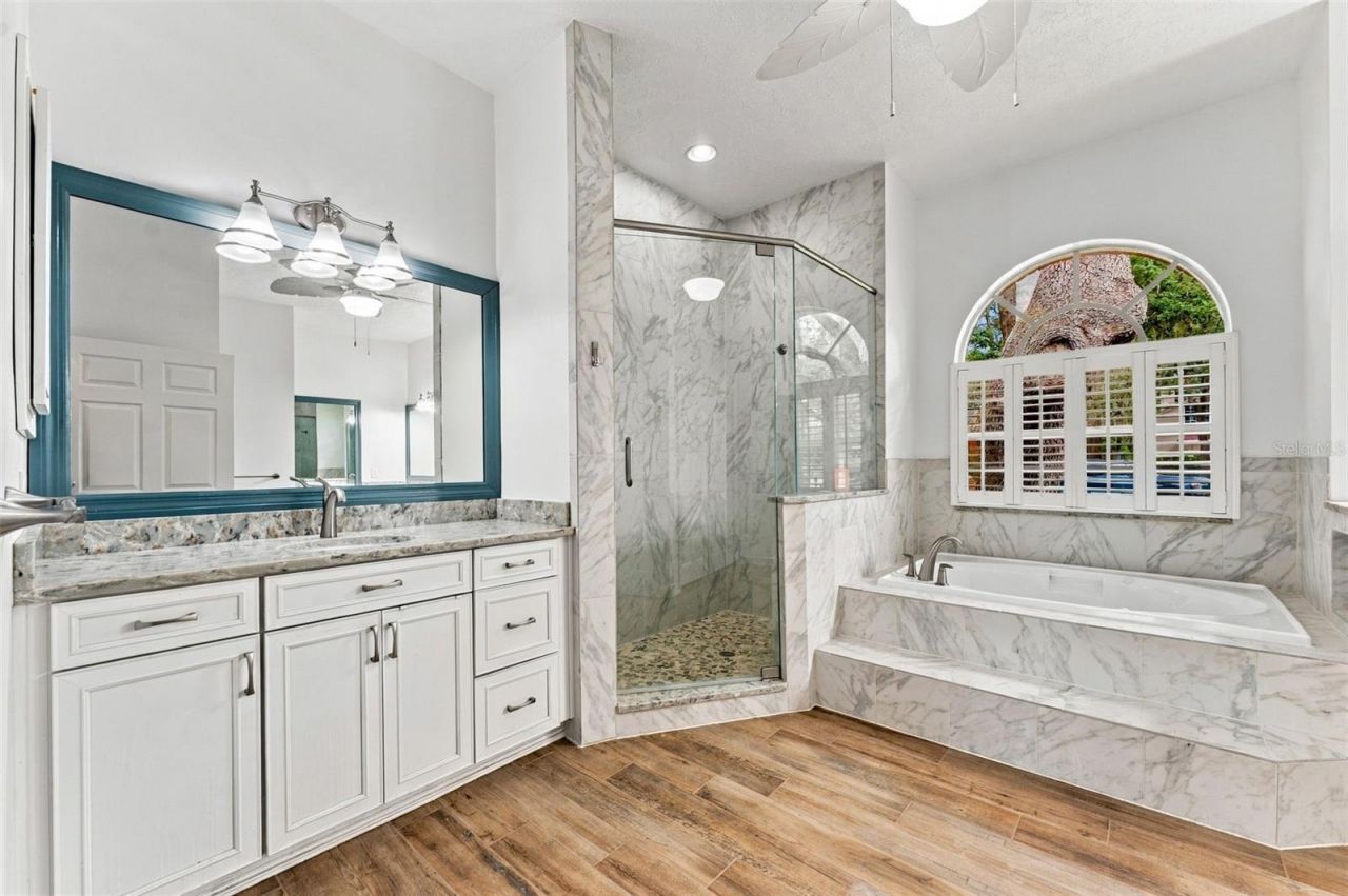 2561 Regal River Road, Valrico, FL 33596 Photo
