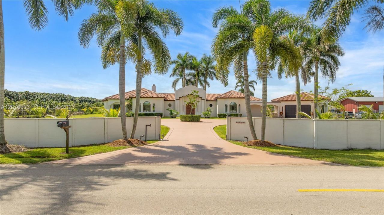 20970 SW 264th St, Homestead, FL 33031 Photo