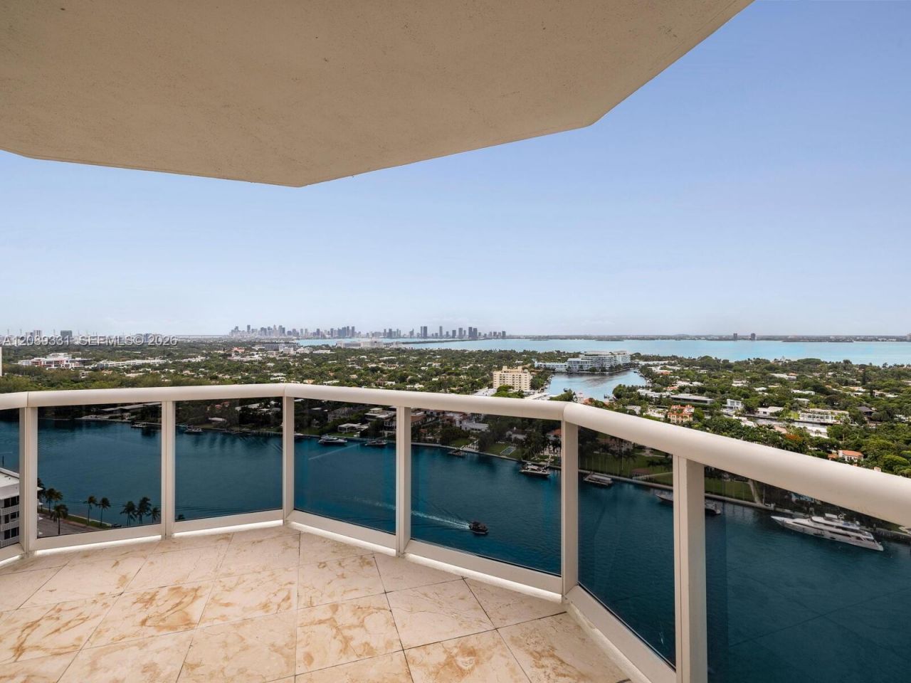 4779 Collins Ave , Unit 2805, Miami Beach, FL 33140 Photo