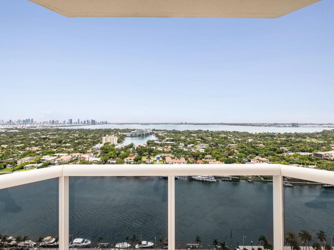 4779 Collins Ave , Unit 2805, Miami Beach, FL 33140 Photo