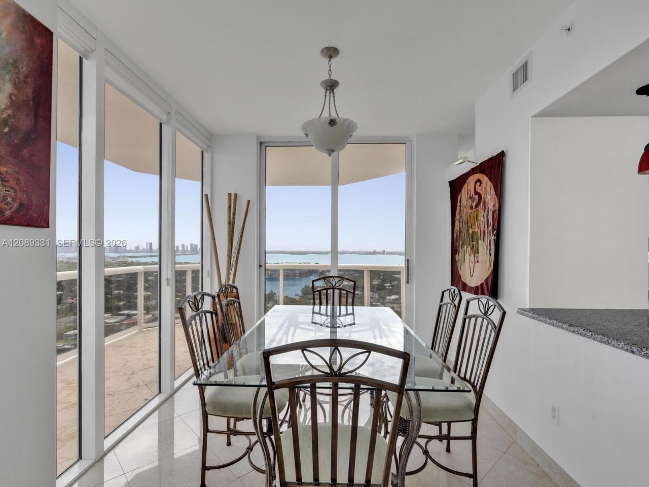 4779 Collins Ave , Unit 2805, Miami Beach, FL 33140 Photo