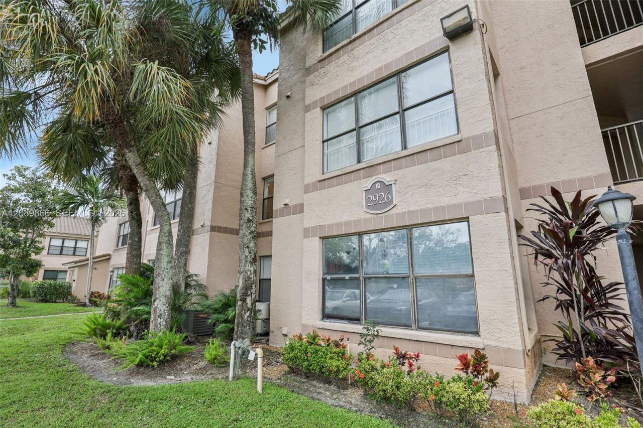 2926 S University Dr , Unit 6204, Davie, FL 33328 Photo