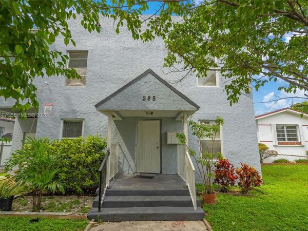 285 NW 44th St, Unit 1, Miami, FL 33127