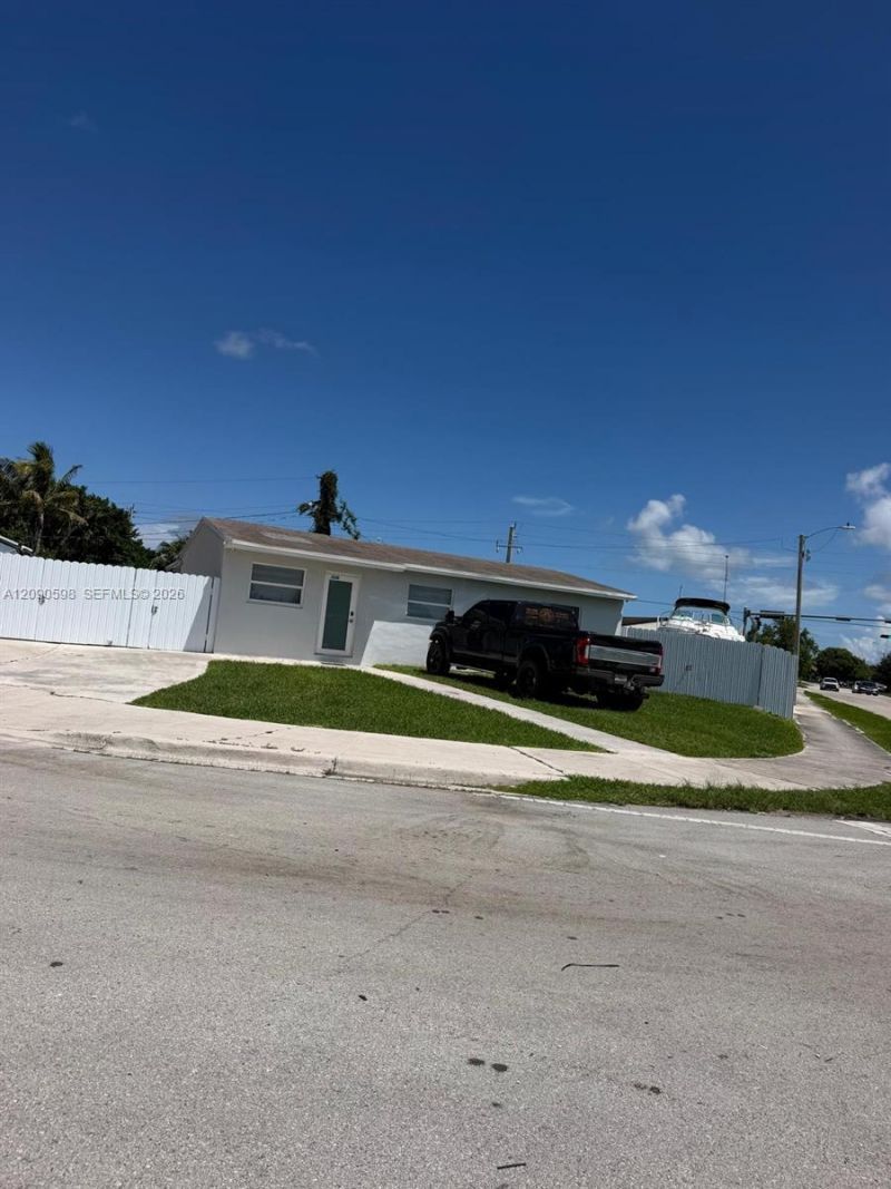 22365 SW 112th Ct , Miami, FL 33170 Photo