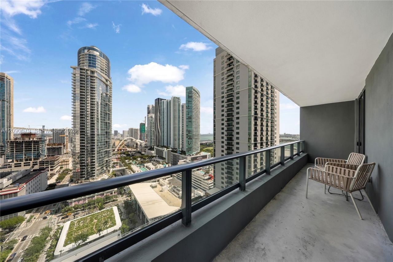 159 NE 6th St, Unit 2402, Miami, FL 33132 Photo