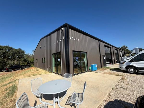 5301 Rendon Road , Fort Worth, TX 76140