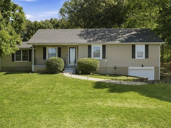 404 N Lucas Road , Glasgow, KY 42141