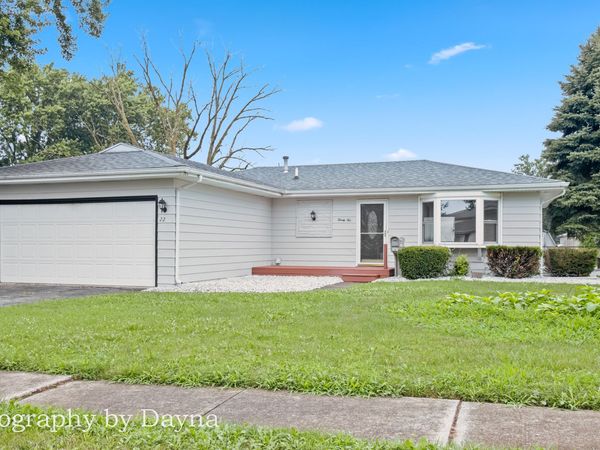 22 Emery Drive , Bourbonnais, IL 60914