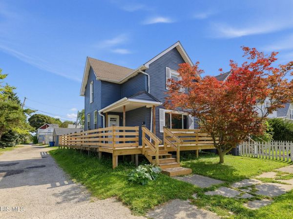 115 Essex Street , Toledo, OH 43605