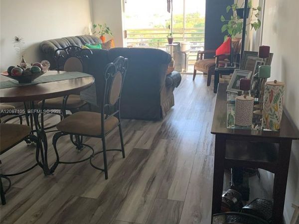 3120 N Pine Island Rd , Unit 410, Sunrise, FL 33351
