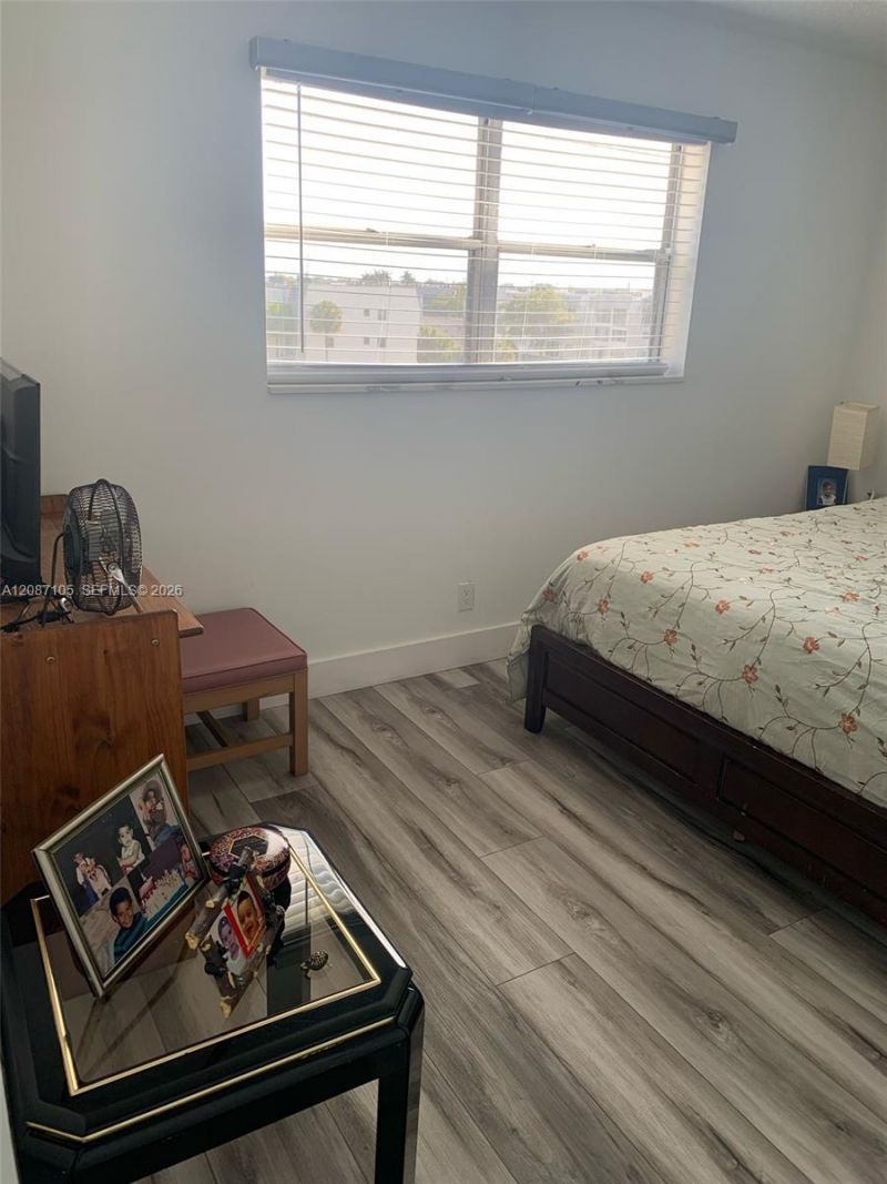3120 N Pine Island Rd , Unit 410, Sunrise, FL 33351 Photo