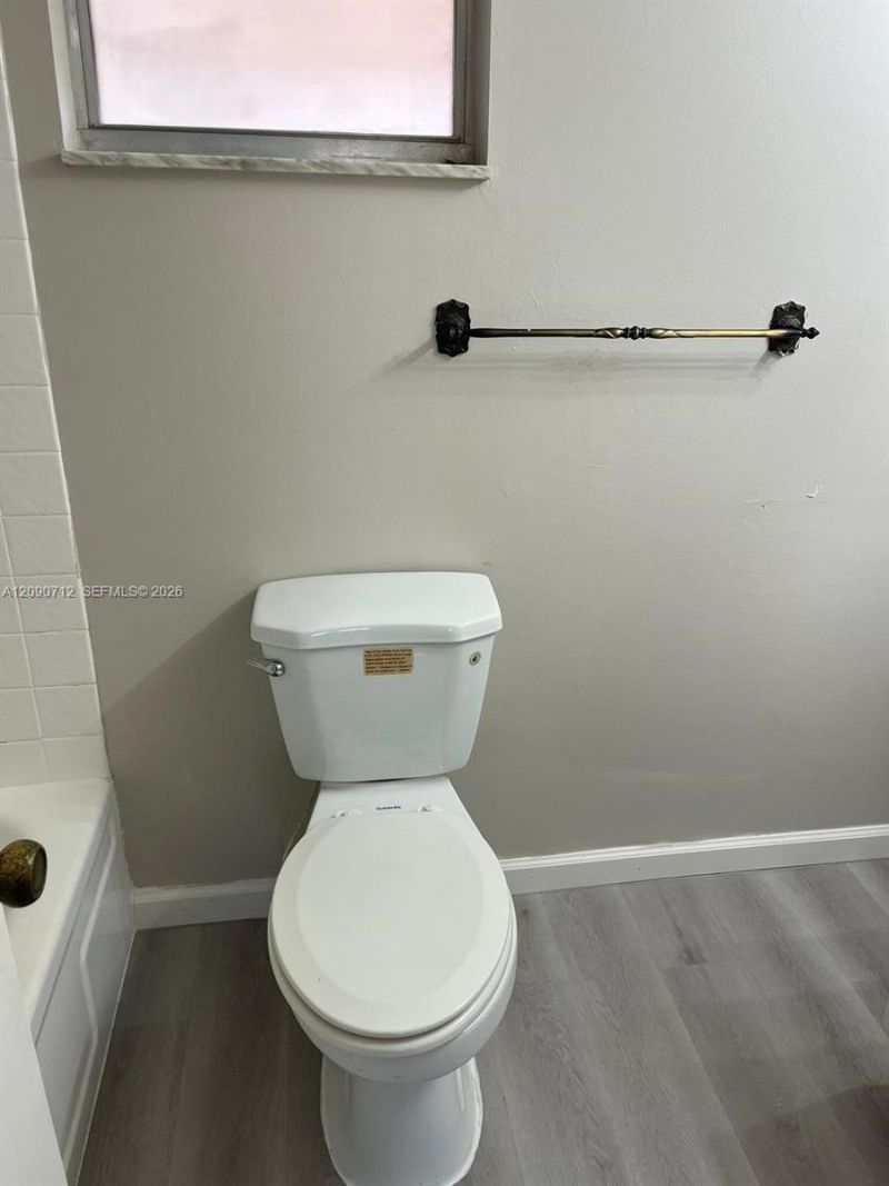 406 NW 68th Ave, Unit 405, Plantation, FL 33317 Photo