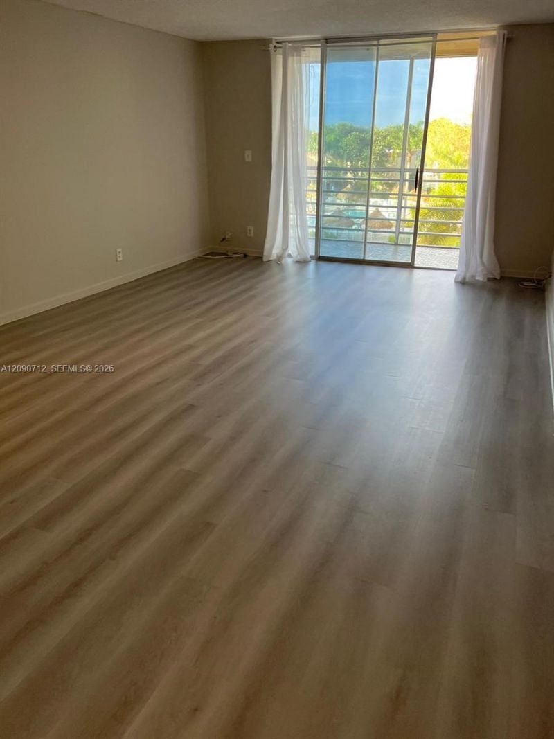 406 NW 68th Ave, Unit 405, Plantation, FL 33317 Photo