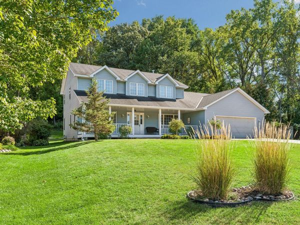 5027 Forest Glen Court, Savage, MN 55378