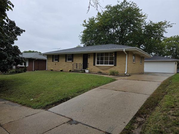 2905 Concordia Drive, ROCKFORD, IL 61109