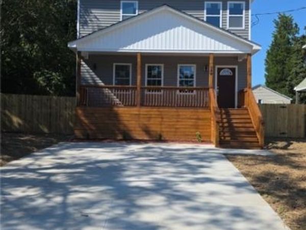 940 Weaver Avenue , Petersburg, VA 23803