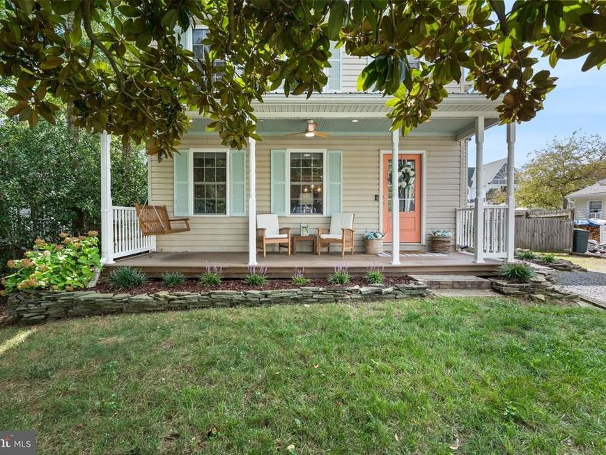621 E Marshall Avenue, Deale, MD 20751 Main Photo