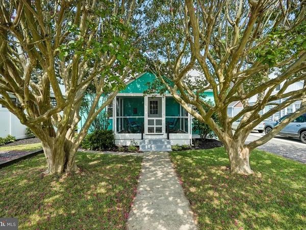 38417 GEORGE STREET , REHOBOTH BEACH, DE 19971