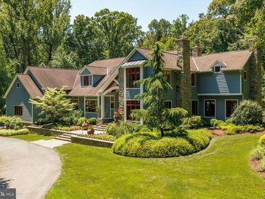 927 HICKORY RUN LANE, GREAT FALLS, VA 22066