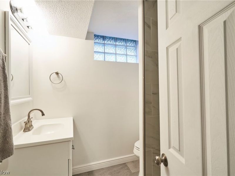 5215 Mayview Road, Lyndhurst, OH 44124 Photo 19
