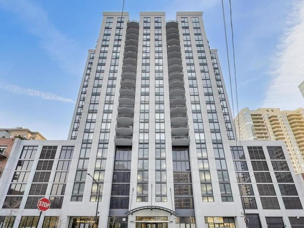 435 W Erie Street , Unit 1508, Chicago, IL 60654