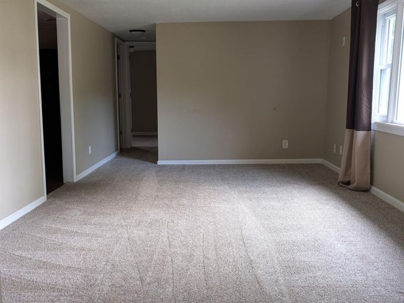 793 Park Avenue, Amherst, OH 44001 Photo 9