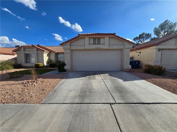 6413 Sterling Springs Parkway , Las Vegas, NV 89108