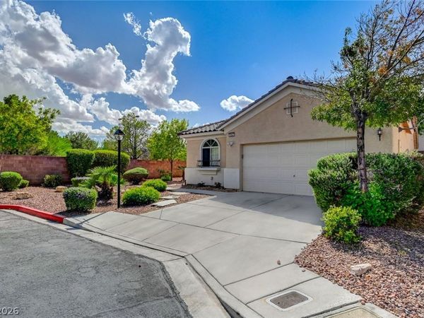10661 Bardilino Street , Las Vegas, NV 89141
