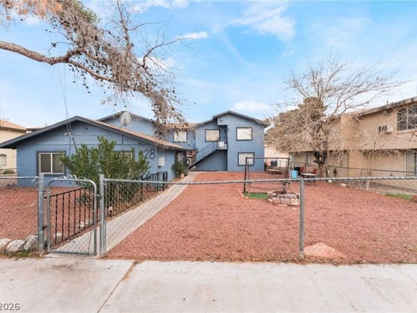 828 Sagman Street , Las Vegas, NV 89101