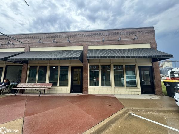 711 Marshall Street, Dexter, IA 50070