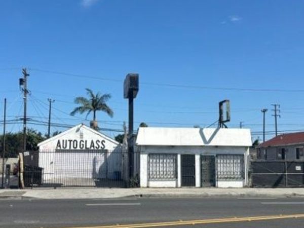 1417 E Pacific Coast , Wilmington, CA 90744