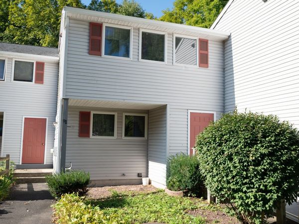 91 Briar Way, Unit 91, Greenfield, MA 01301