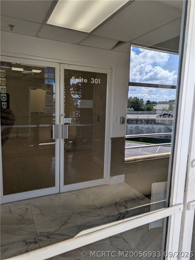 701 NW Federal Highway , Unit 303 FULL F, Stuart, FL 34994 Photo
