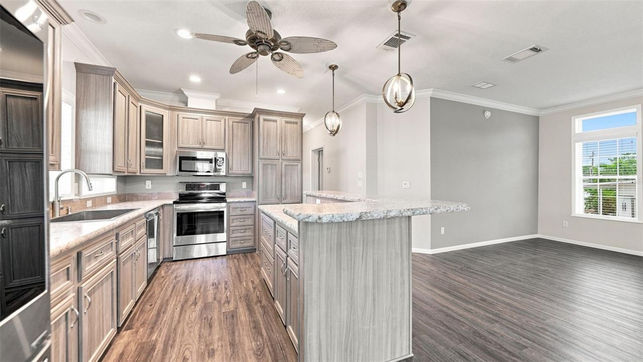 10315 Cortez Road W, Unit 2F, Bradenton, FL 34210 Photo