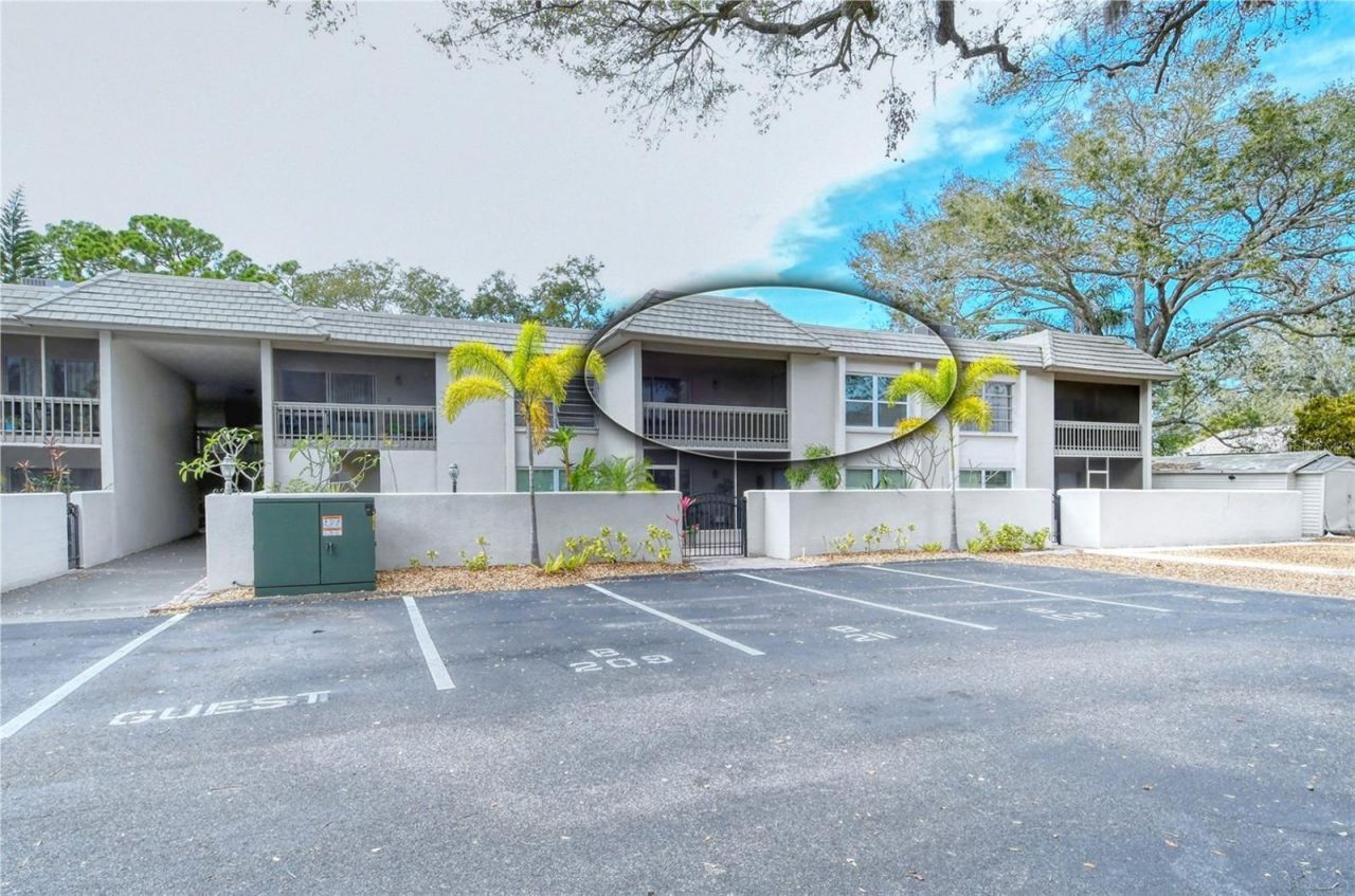 3360 S Osprey Avenue, Unit 209B, Sarasota, FL 34239 Photo