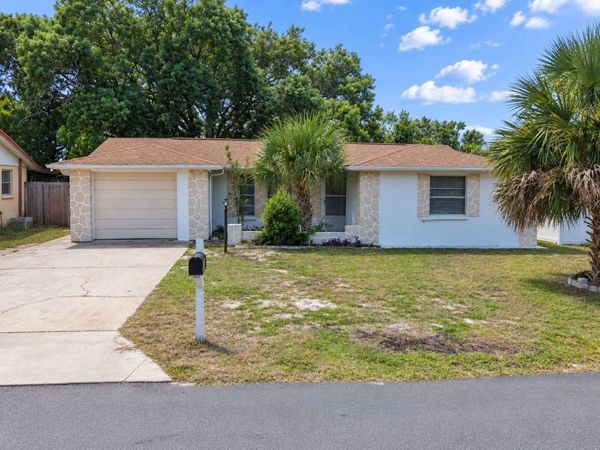 7904 JUDITH CRESCENT , PORT RICHEY, FL 34668