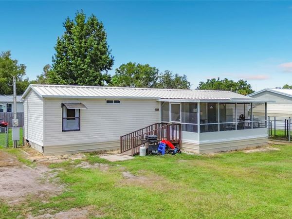 19884 SE 110TH COURT , INGLIS, FL 34449