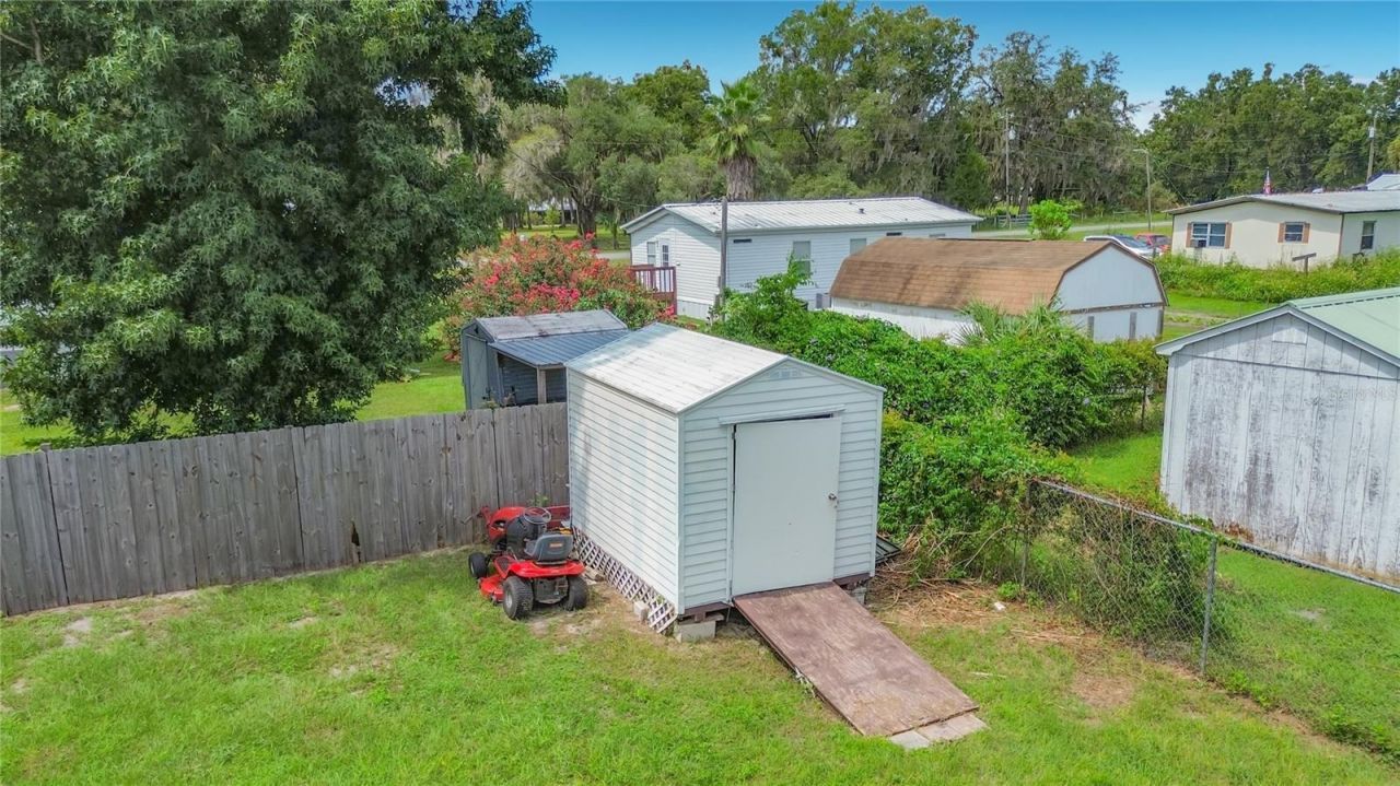 19884 SE 110th Court, Inglis, FL 34449 Photo