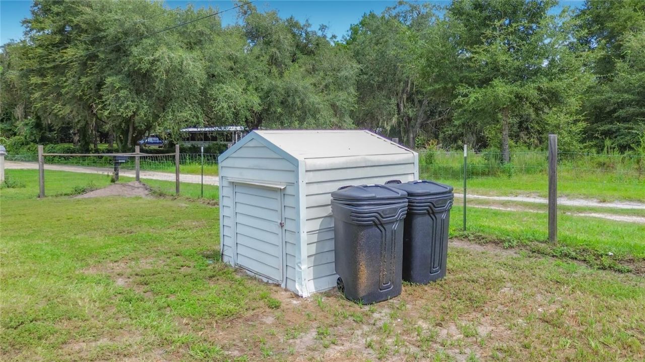 19884 SE 110th Court, Inglis, FL 34449 Photo